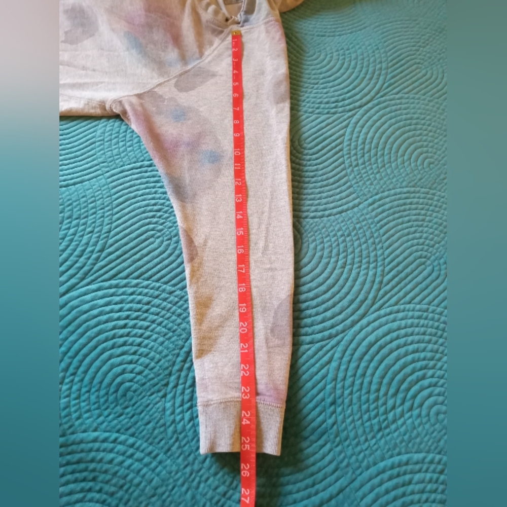 DKNY Jeans Gray and Watercolor Pattern Hoodie Sz Medium - Picture 7 of 7